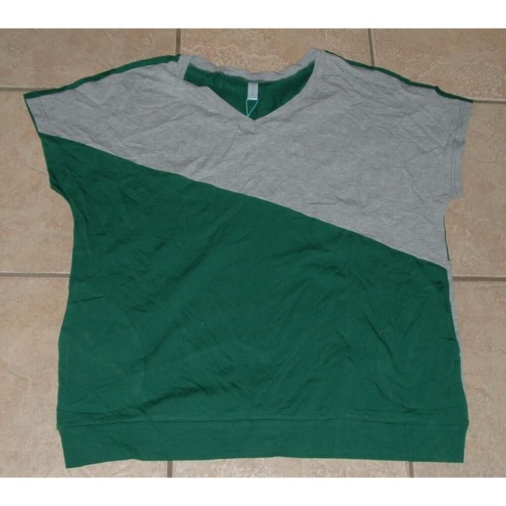 NEW NWT Green & Gray Sz XXL Casual Wear Soft Stretchy Tee Shirt